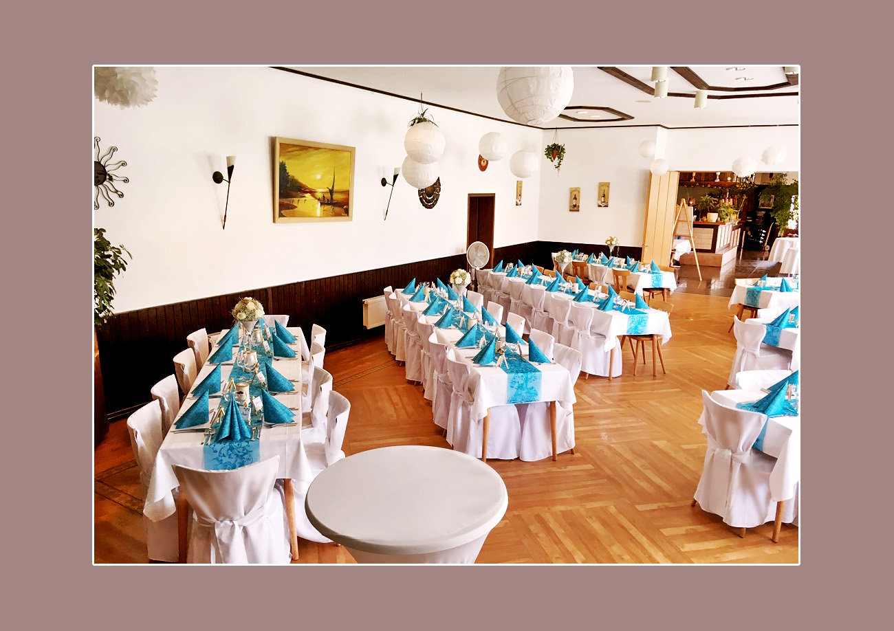 Tischdeko-Tuerkis-Hochzeit-in-Mannheim-Worms-Bensheim Tischdeko-Tuerkis-Hochzeit-in-Mannheim-Worms-Bensheim